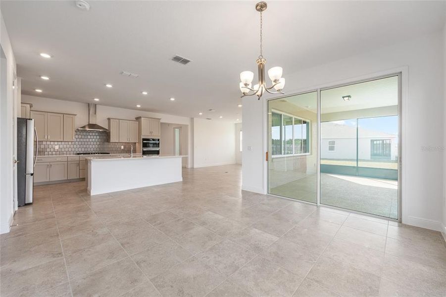 Spacious, unfurnished interior of a new home in , Ocala (Image 30).