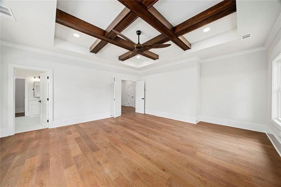 Spacious, unfurnished interior of a new home in , Atlanta (Image 55).