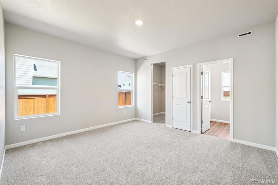 Spacious, unfurnished interior of a new home in Wolf Creek Run, Strasburg (Image 8). Spacious, unfurnished interior of a new home in Wolf Creek Run, Strasburg (Image 8).