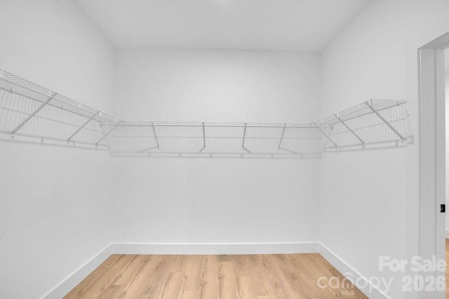Spacious, unfurnished interior of a new home in , Dallas (Image 37). Spacious, unfurnished interior of a new home in , Dallas (Image 37).