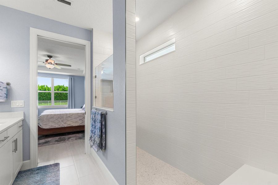 Furnished interior view inside a new home in , Port St. Lucie (Image 18).