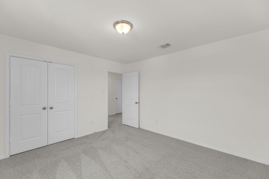 Spacious, unfurnished interior of a new home in Sonterra - Cool Water, Jarrell (Image 24). Spacious, unfurnished interior of a new home in Sonterra - Cool Water, Jarrell (Image 24).