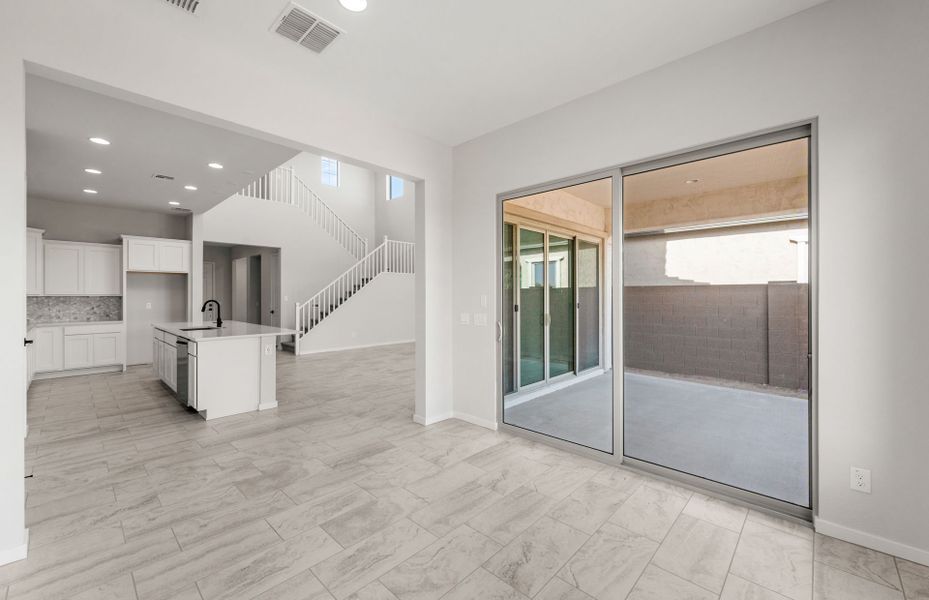 Spacious, unfurnished interior of a new home in Legado West, Queen Creek (Image 22).