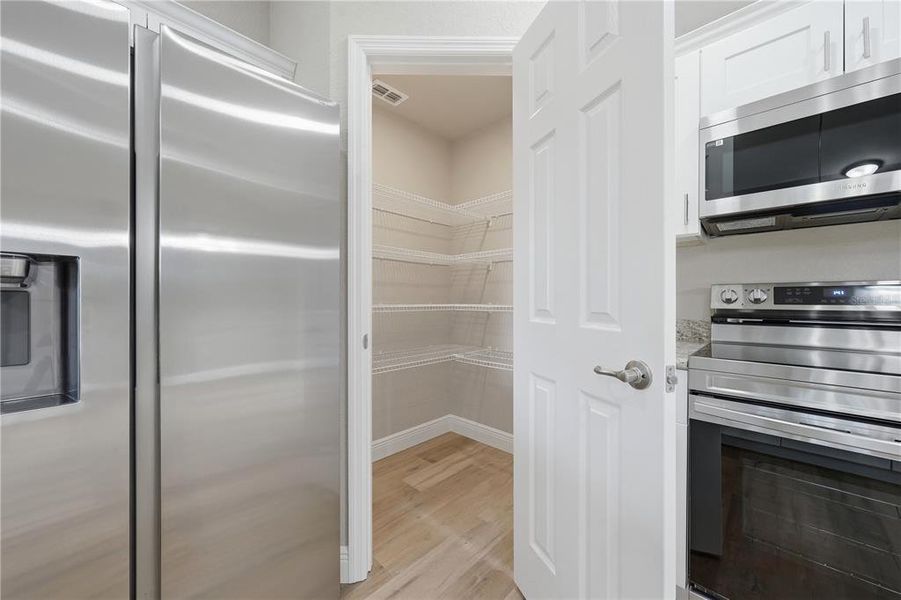 Image 48 of a home in .