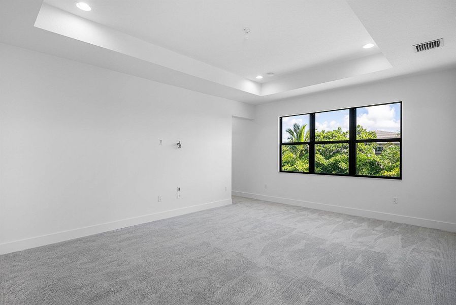 Spacious, unfurnished interior of a new home in Lotus Edge, Boca Raton (Image 59).
