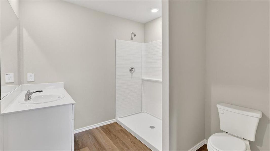 Furnished interior view inside a new home in Hickory Grove, Denton (Image 7).