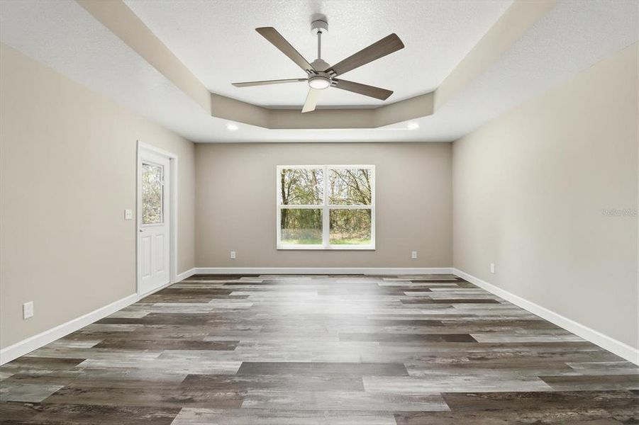 Spacious, unfurnished interior of a new home in , Dunnellon (Image 26). Spacious, unfurnished interior of a new home in , Dunnellon (Image 26).
