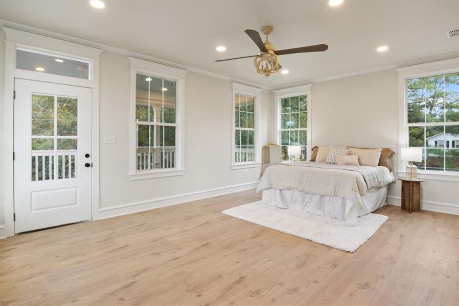 Furnished interior view inside a new home in , Jefferson (Image 7).