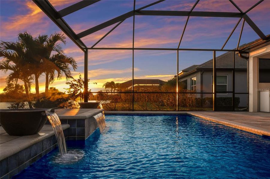 Exterior details and patio area of a home in , Bradenton (Image 33).