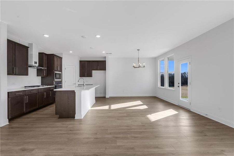 Spacious, unfurnished interior of a new home in Pickens Bluff, Hiram (Image 16).