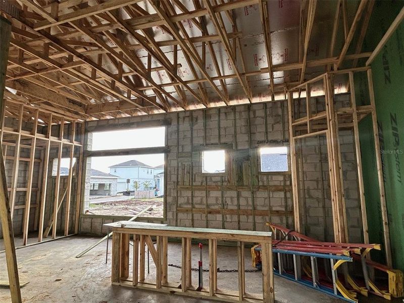 Spacious, unfurnished interior of a new home in Laureate Park, Orlando (Image 7).