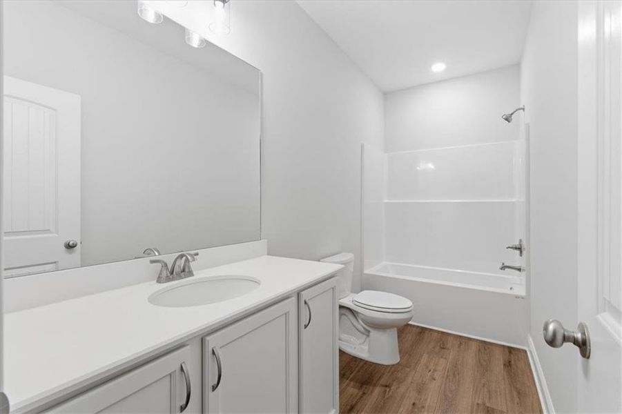 Furnished interior view inside a new home in , Dallas (Image 12).