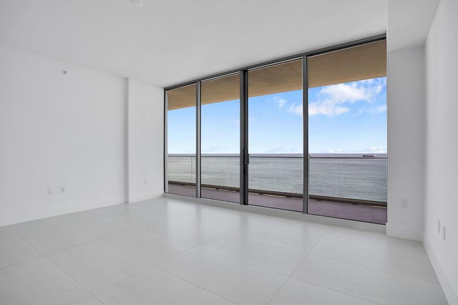 Oceanfront Owner’s Suite