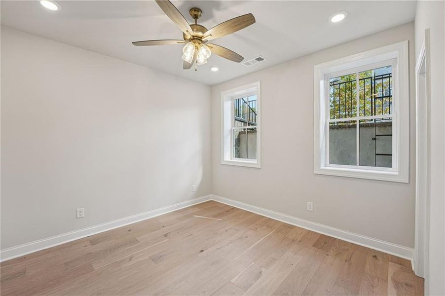 Spacious, unfurnished interior of a new home in Towns on Thompson, Alpharetta (Image 28).