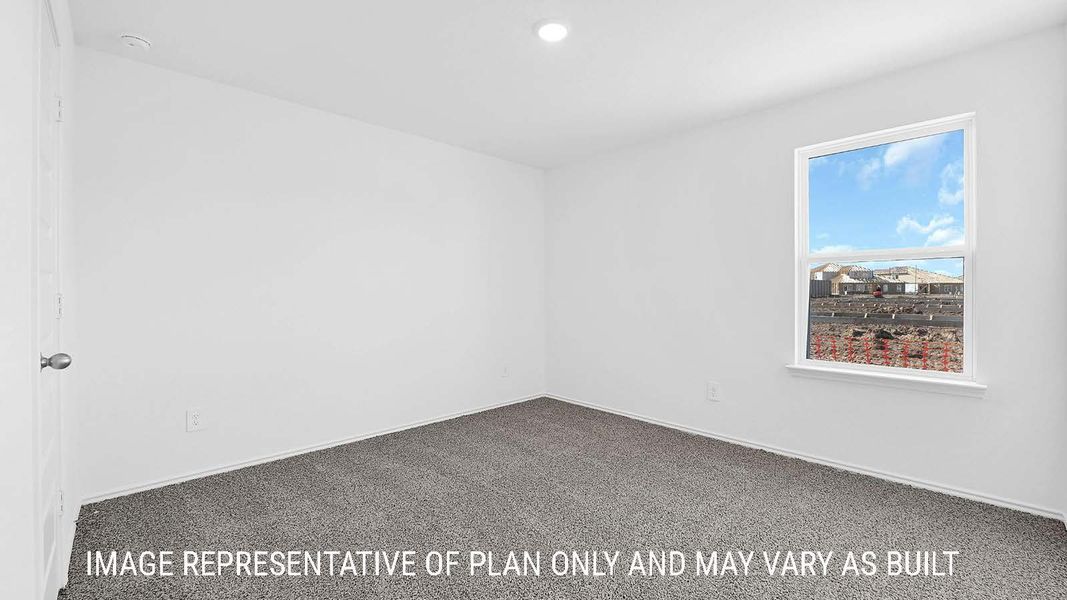 Spacious, unfurnished interior of a new home in Holly Trails, Sour Lake (Image 21).