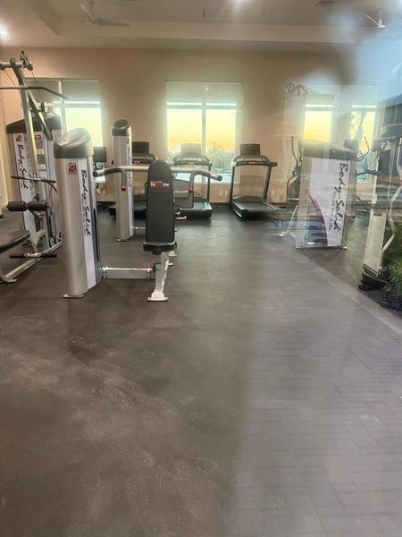 Community amenities in Brentwood, Davenport (Image 26).