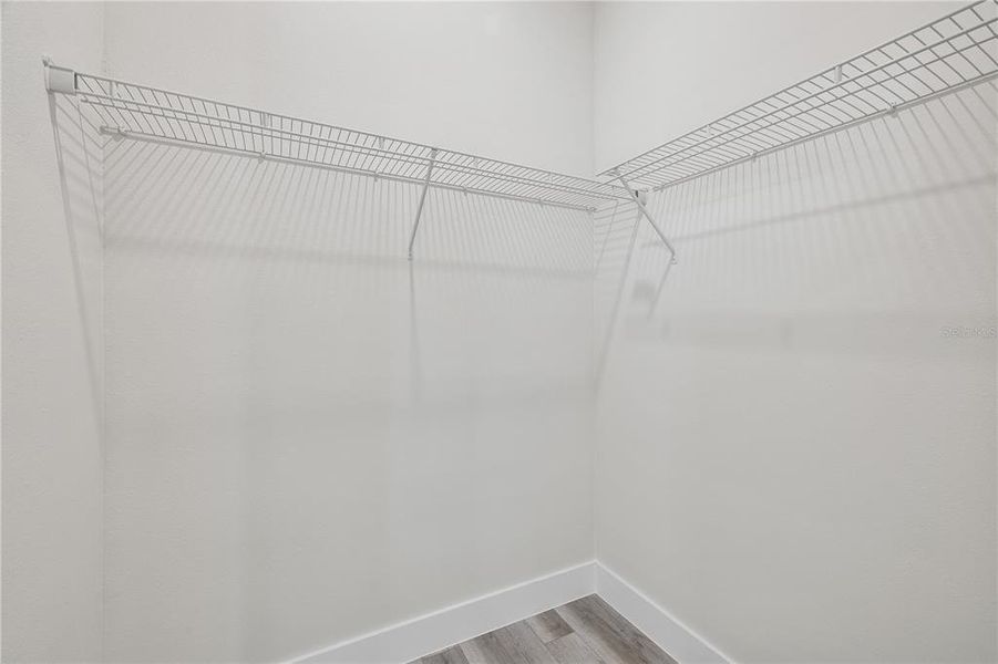 Spacious, unfurnished interior of a new home in , Ocala (Image 47).