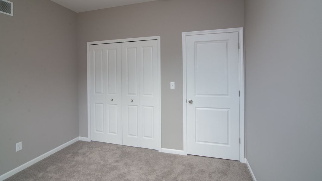 Representative unfurnished interior of a home built from the The Abington by Norfolk Homes in Valleys, Jackson (Image 74).