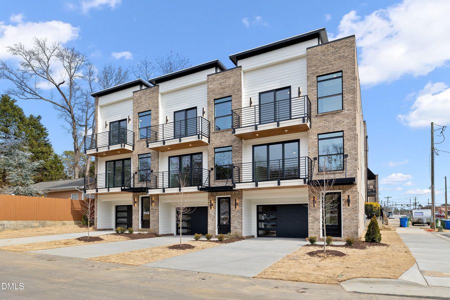 03-223 S West St _1538 03-223 S West St _1538