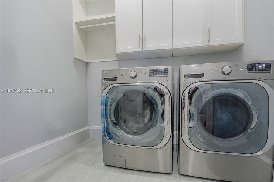 Close-up of interior finishes inside a home in , Parkland (Image 21).