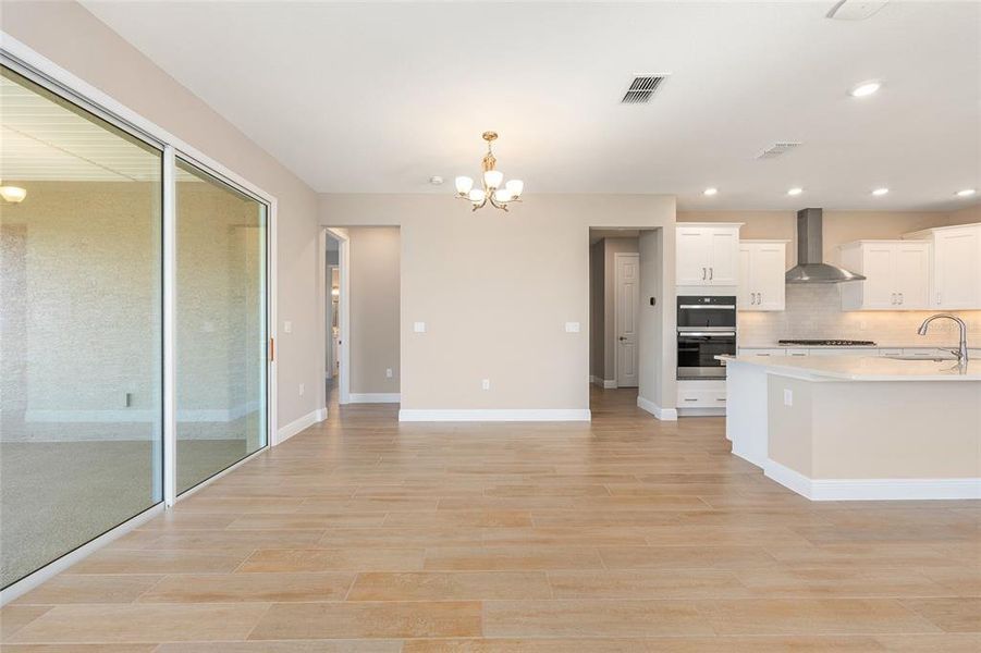 Spacious, unfurnished interior of a new home in , Ocala (Image 37).