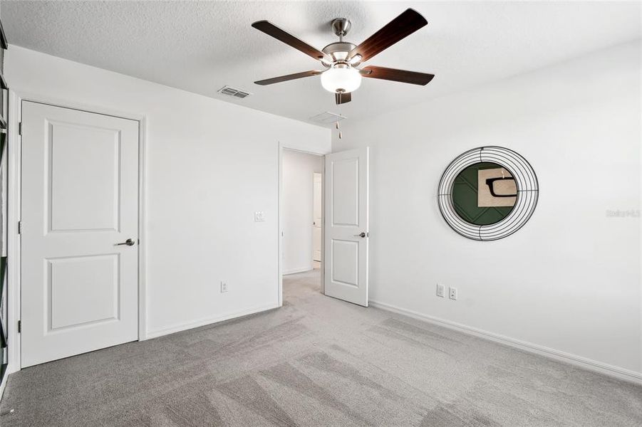 Spacious, unfurnished interior of a new home in , San Antonio (Image 46).