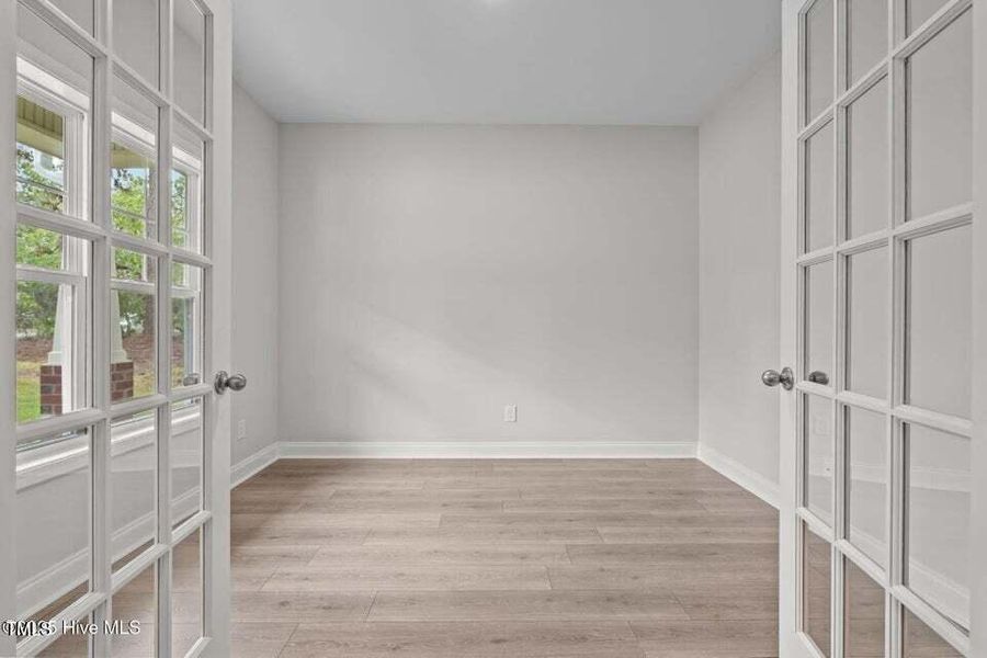 20250812173134933749000000-o