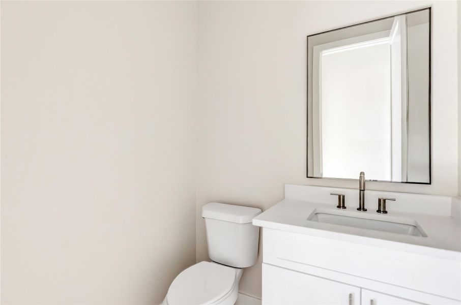 Furnished interior view inside a new home in , Conroe (Image 28).