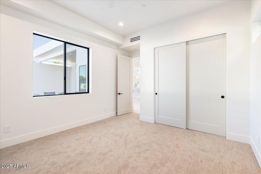 042-IMG_6832 042-IMG_6832