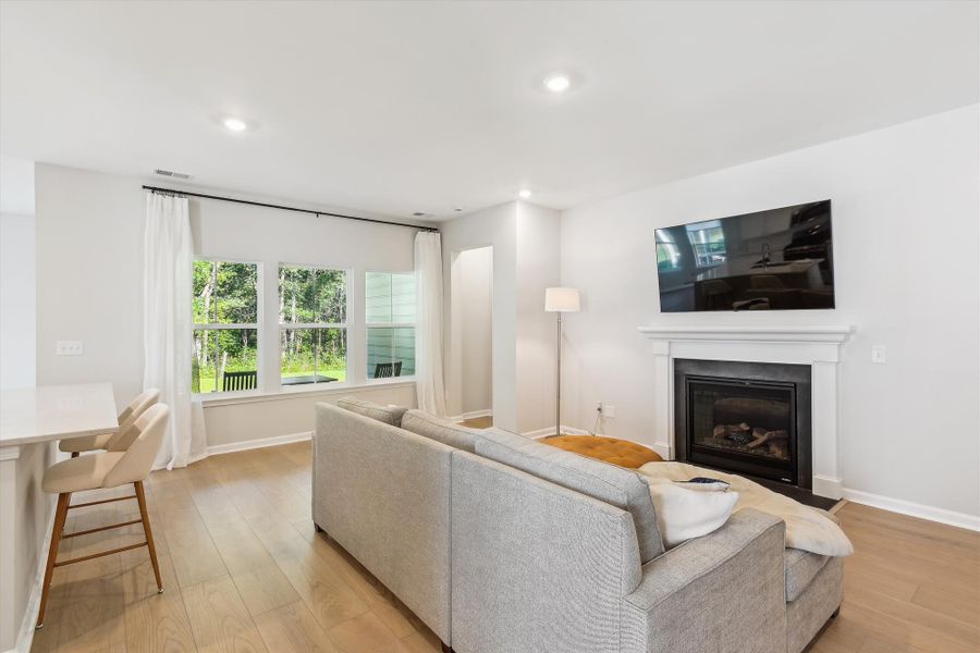 Furnished interior view inside a new home in Saint John's Lake: Arbor Collection, Johns Island (Image 9).