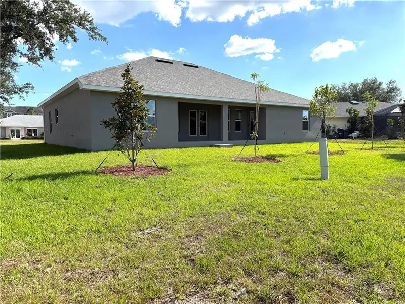 Exterior details and patio area of a home in Deep Creek, Punta Gorda (Image 14).