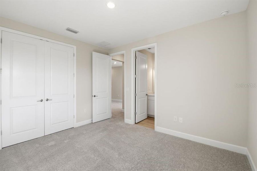 Spacious, unfurnished interior of a new home in Harvest at Ovation, Winter Garden (Image 23).