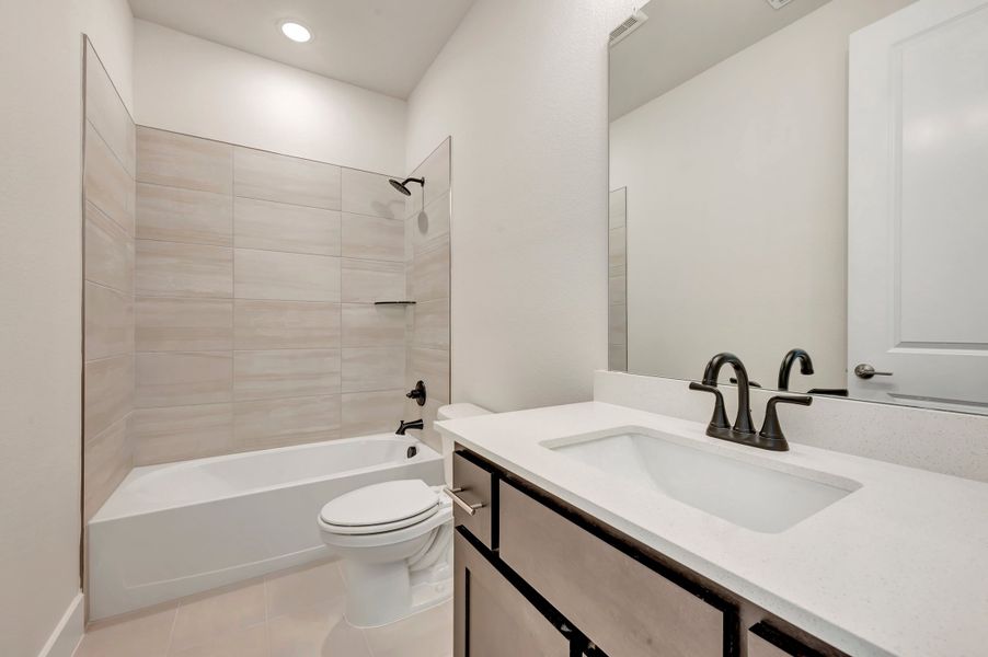 Furnished interior view inside a new home in Bridgewater, Midlothian (Image 13).