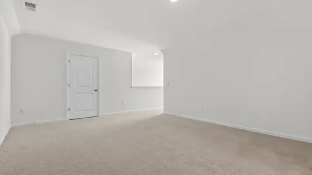 Spacious, unfurnished interior of a new home in The Villas at Galvins Ridge, Sanford (Image 24).