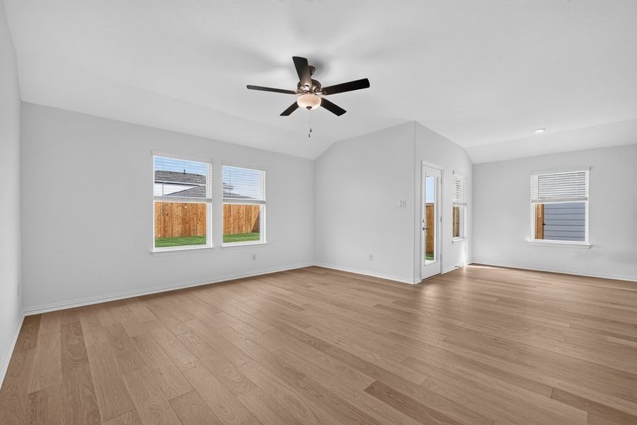 Spacious, unfurnished interior of a new home in River Ridge, Crandall (Image 16). Spacious, unfurnished interior of a new home in River Ridge, Crandall (Image 16).