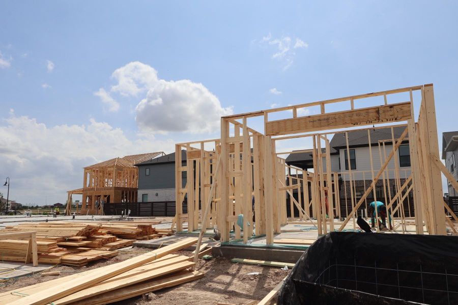 Let us show you how our advanced framing techniques have stood the test of time and allow more insulation for a quieter and more energy-efficient home. Let us show you how our advanced framing techniques have stood the test of time and allow more insulation for a quieter and more energy-efficient home.