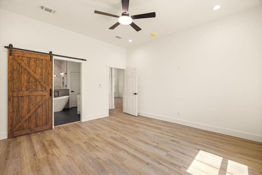 Spacious, unfurnished interior of a new home in , Bluff Dale (Image 29).