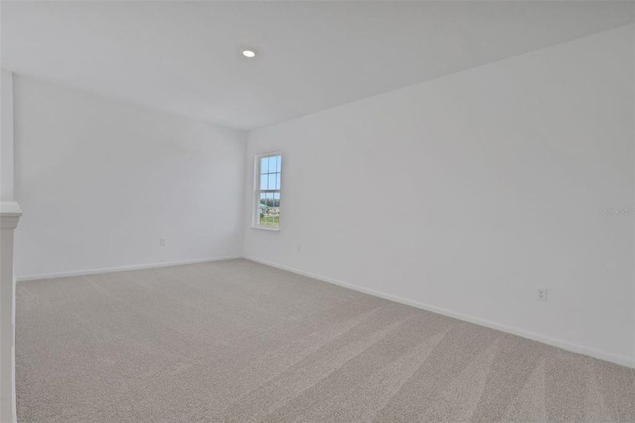 Spacious, unfurnished interior of a new home in Crossroads at Kelly Park, Apopka (Image 48). Spacious, unfurnished interior of a new home in Crossroads at Kelly Park, Apopka (Image 48).