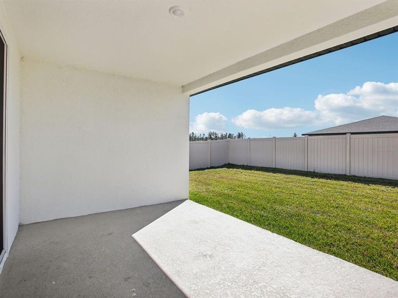 Exterior details and patio area of a home in Two Rivers - Signature Series, Zephyrhills (Image 4). Exterior details and patio area of a home in Two Rivers - Signature Series, Zephyrhills (Image 4).