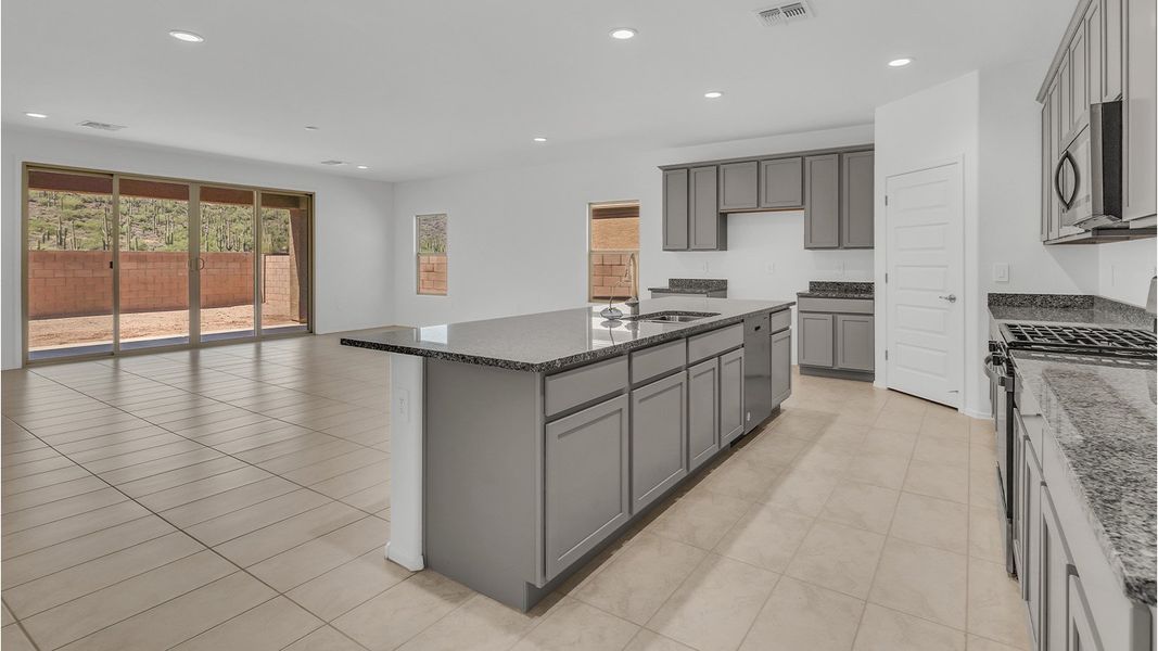 Furnished interior view inside a new home in Sycamore Vista, Vail (Image 5).