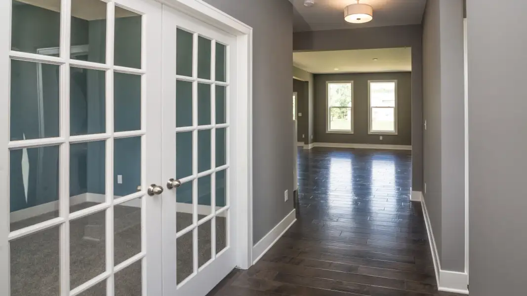 Representative unfurnished interior of a home built from the The Hartland by Norfolk Homes in Offsite Builds Southern Michigan, Ann Arbor (Image 51).