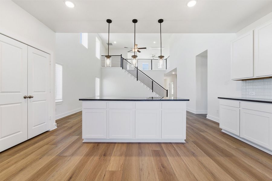 Furnished interior view inside a new home in Sagebrook, Argyle (Image 11). Furnished interior view inside a new home in Sagebrook, Argyle (Image 11).