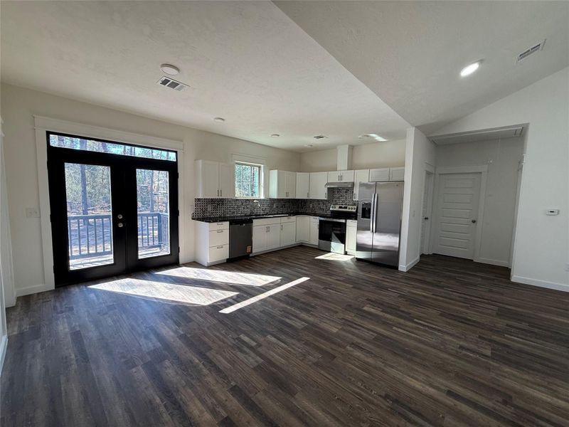 Spacious, unfurnished interior of a new home in , Plantersville (Image 15). Spacious, unfurnished interior of a new home in , Plantersville (Image 15).