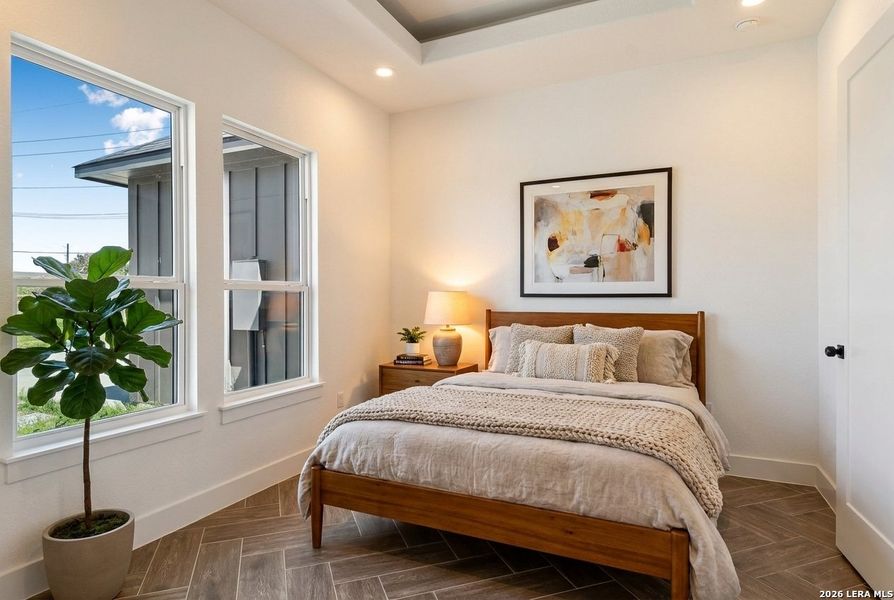 Furnished interior view inside a new home in , La Vernia (Image 9).