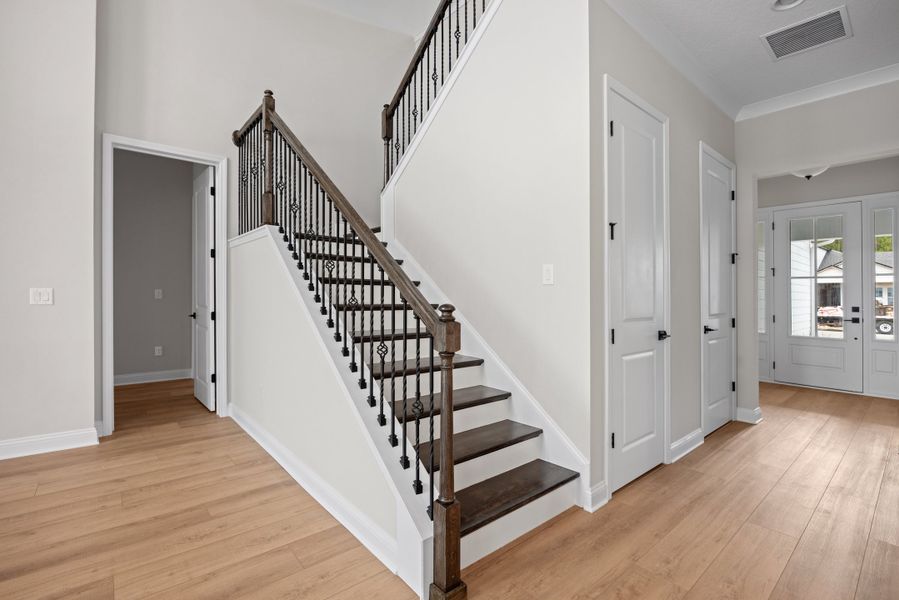 Representative unfurnished interior of a home built from the Walton by Riverside Homes in Mariposa at EverRange, Jacksonville (Image 62).
