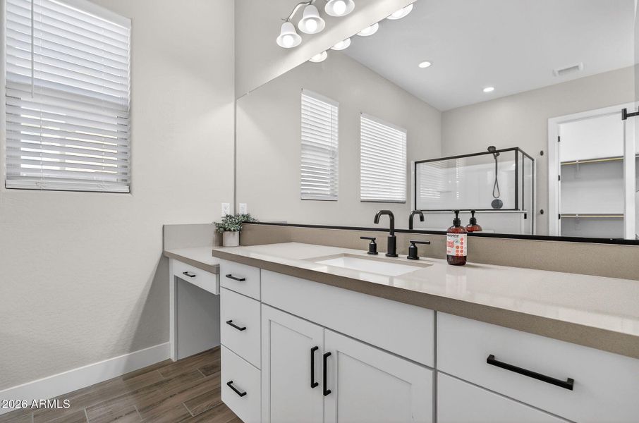 26-web-or-mls-58- E Pegasus Pkwy