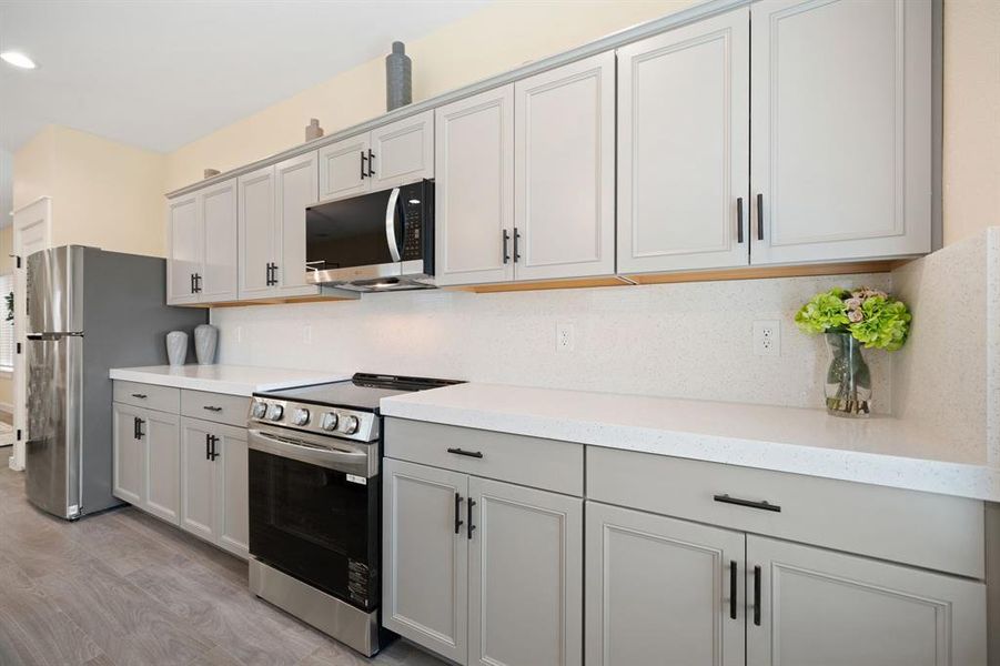 Furnished interior view inside a new home in , Dallas (Image 18).