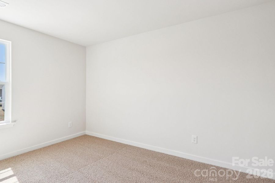 Spacious, unfurnished interior of a new home in Woodhaven at Chester, Chester (Image 31).