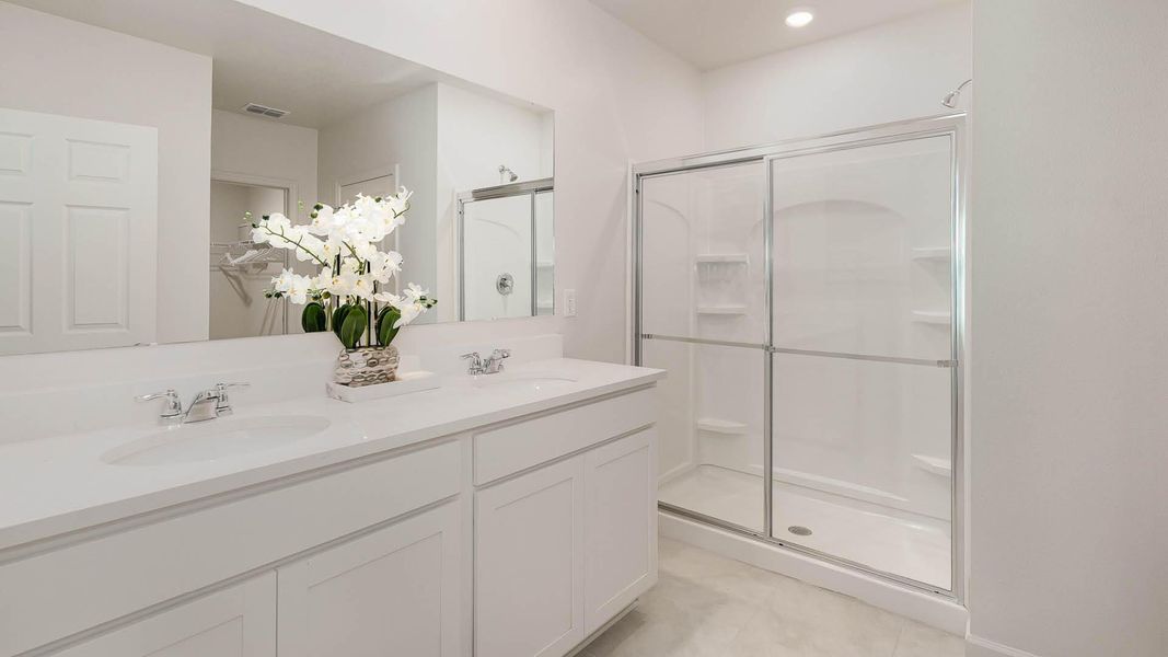 Furnished interior view inside a new home in , Okeechobee (Image 7).