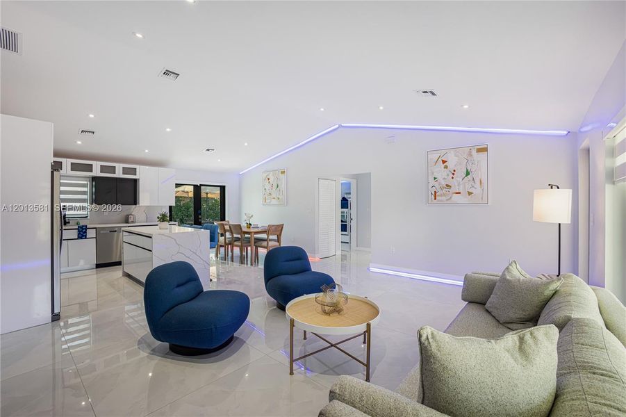 Furnished interior view inside a new home in , Fort Lauderdale (Image 7).